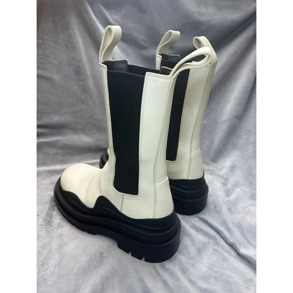 Bottega Veneta Tire‎ Lug Chelsea Boot in Sea Salt Black Italy Size EU 34